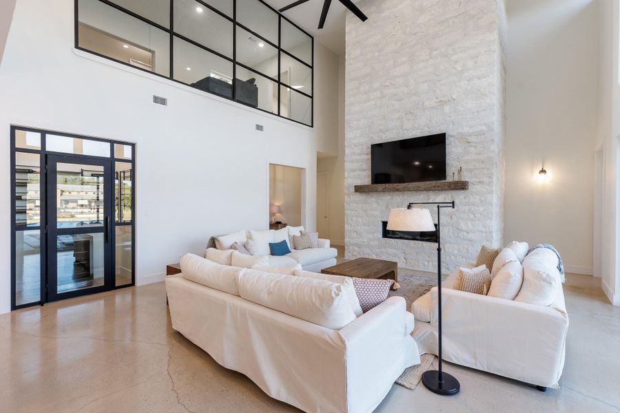 LIVING ROOM LIVING ROOM