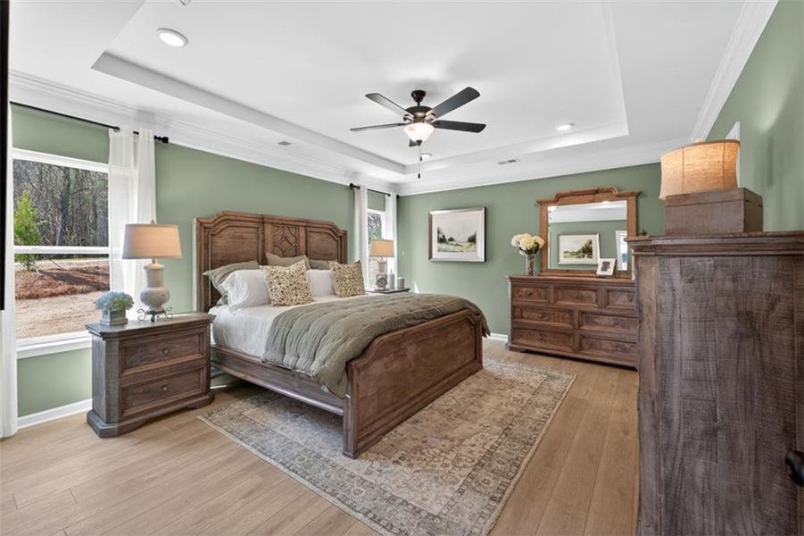 Furnished interior view inside a new home in Oakmont, Dallas (Image 16).