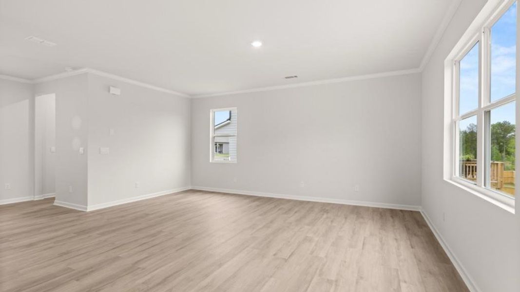 Spacious, unfurnished interior of a new home in Sheffield Highlands, Dallas (Image 16).