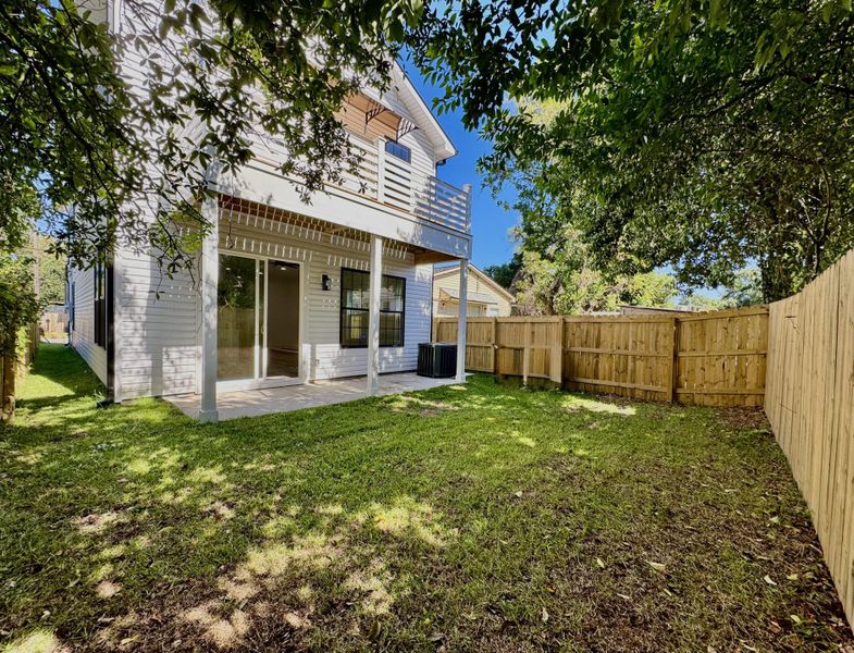 Exterior details and patio area of a home in , North Charleston (Image 29).