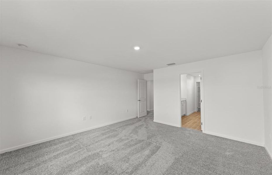 Spacious, unfurnished interior of a new home in Reagan Landing, Bradenton (Image 34). Spacious, unfurnished interior of a new home in Reagan Landing, Bradenton (Image 34).