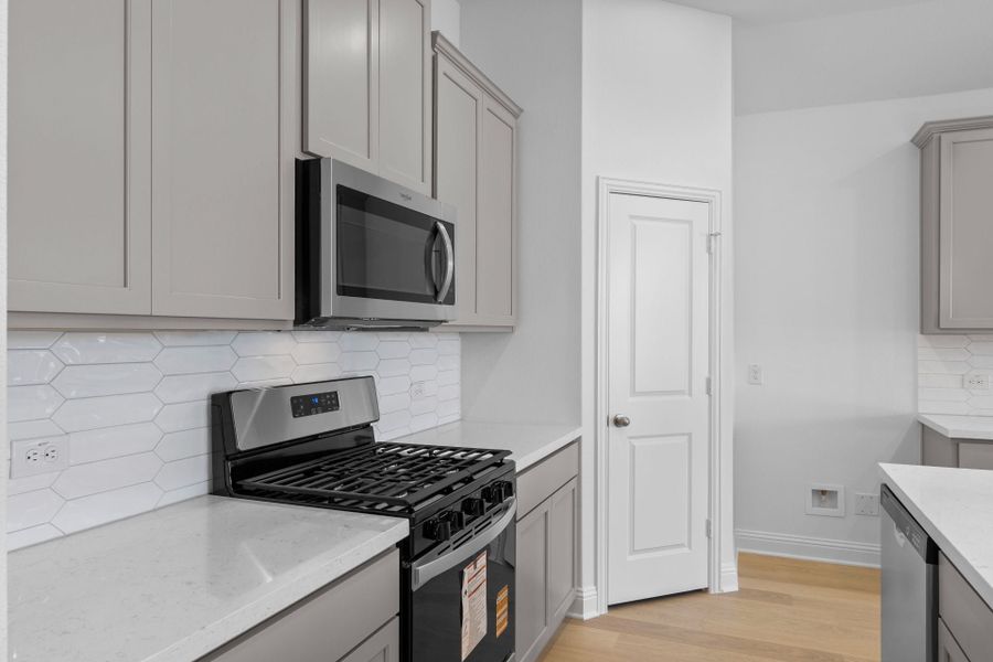 4br New Home in Fort Worth, TX.  - Slide 10