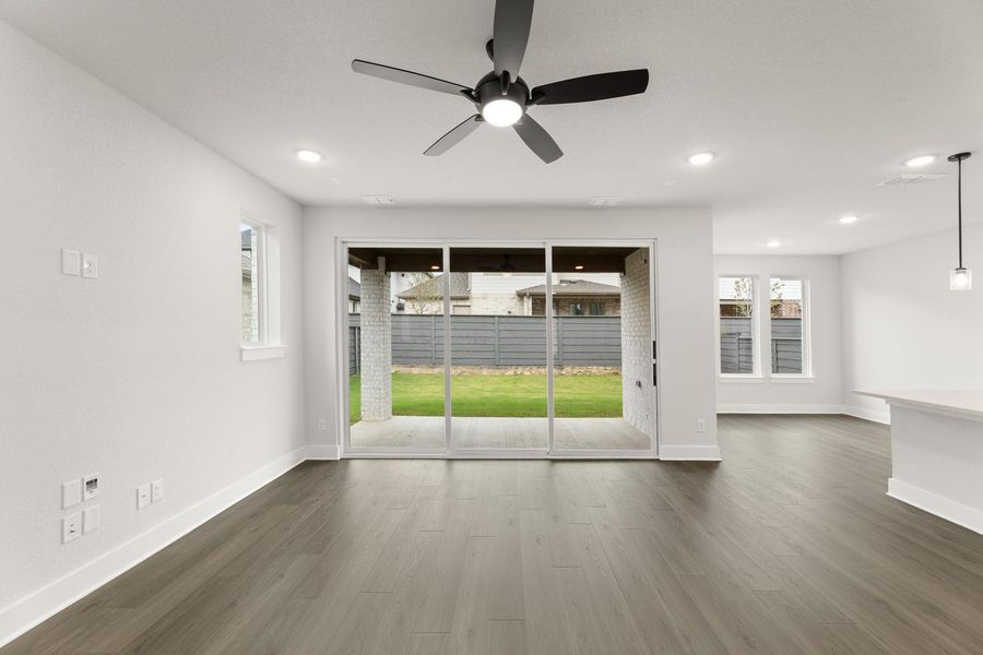 Spacious, unfurnished interior of a new home in Union Park, Little Elm (Image 13).