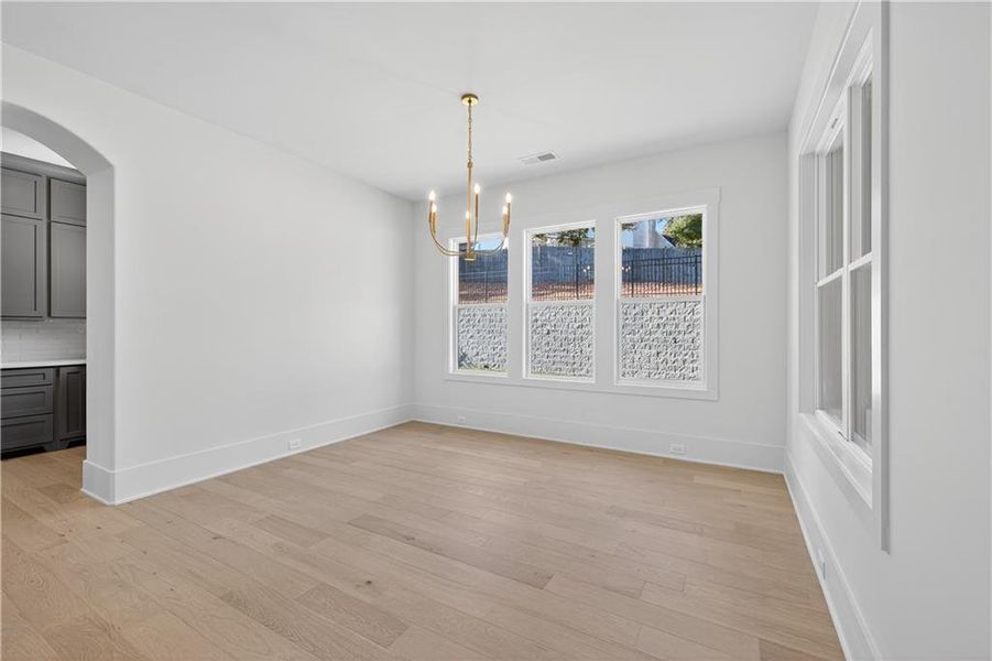 Spacious, unfurnished interior of a new home in Town Farms, Peachtree Corners (Image 23).