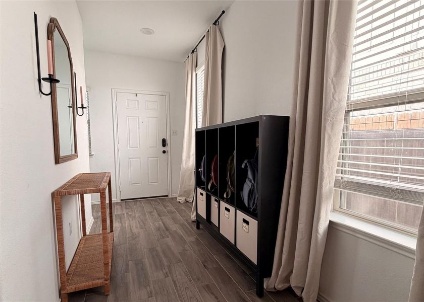 Furnished interior view inside a new home in Santa Rita Ranch, Liberty Hill (Image 12). Furnished interior view inside a new home in Santa Rita Ranch, Liberty Hill (Image 12).