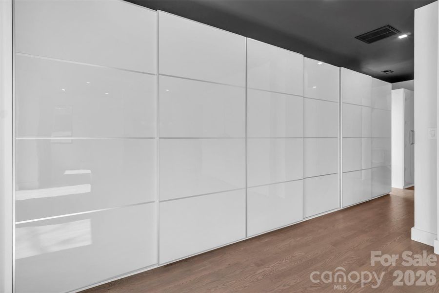 Image 39 of a home in .