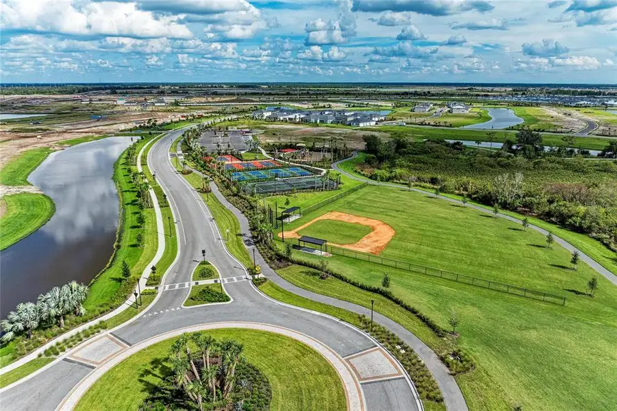 Image 73 of a home in Star Farms at Lakewood Ranch. Image 73 of a home in Star Farms at Lakewood Ranch.