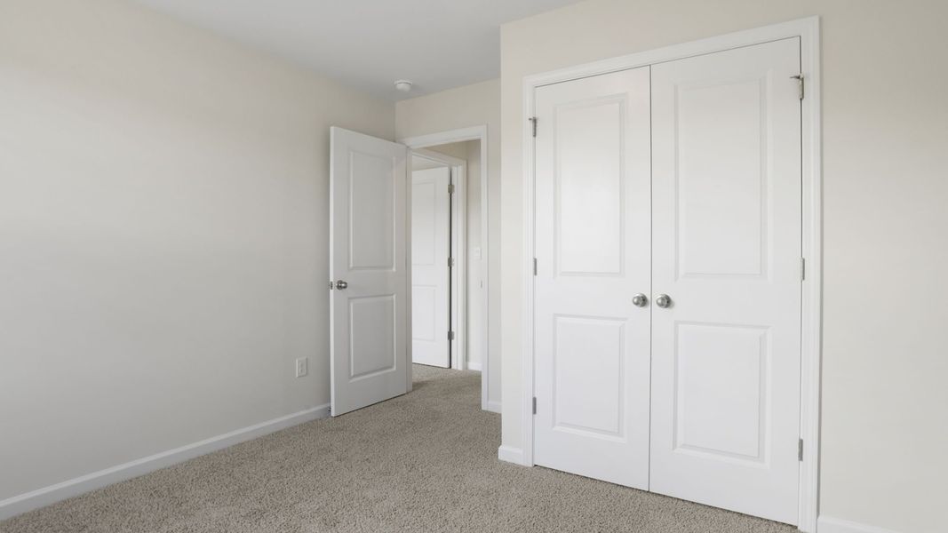 Spacious, unfurnished interior of a new home in Gibson Grove, Laurens (Image 24).