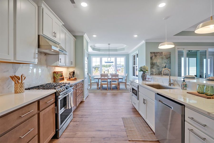 Cooper's Bay, Kitchen