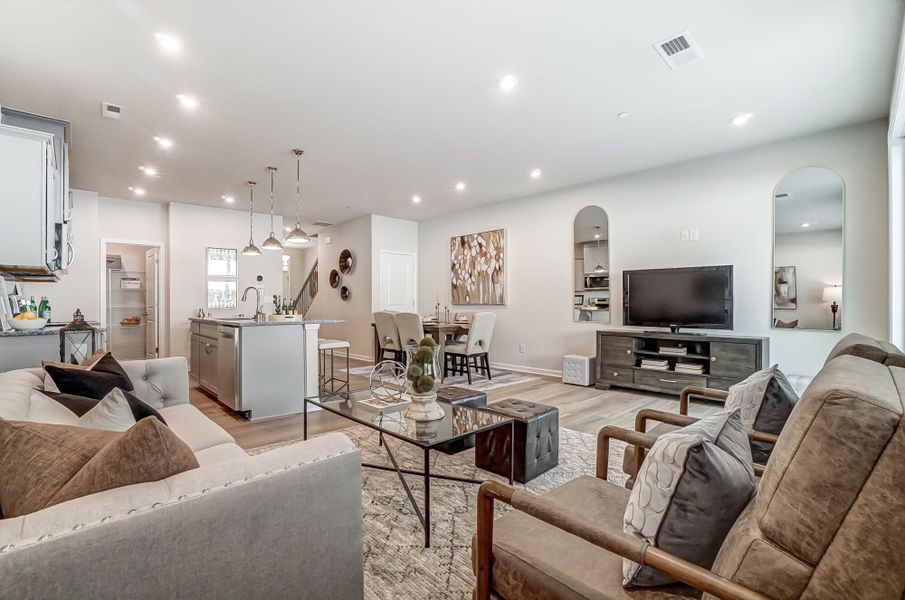 Photo representation of the Adriana plan. Colors, finishes and options will vary.