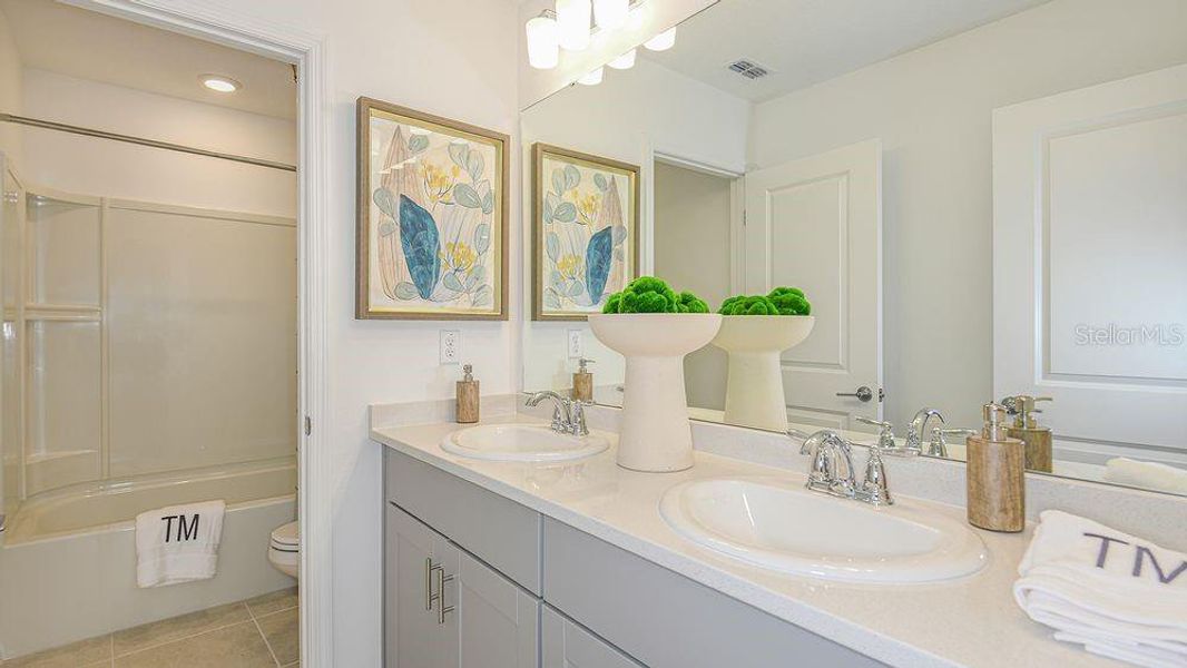 Close-up of interior finishes inside a home in Brookland Park, Auburndale (Image 16).