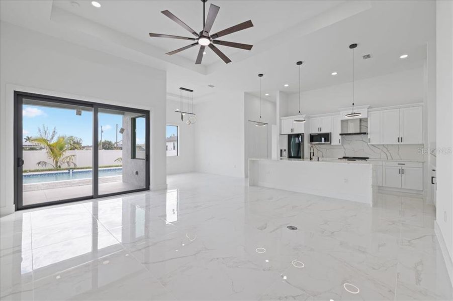 Spacious, unfurnished interior of a new home in , Port Charlotte (Image 16).