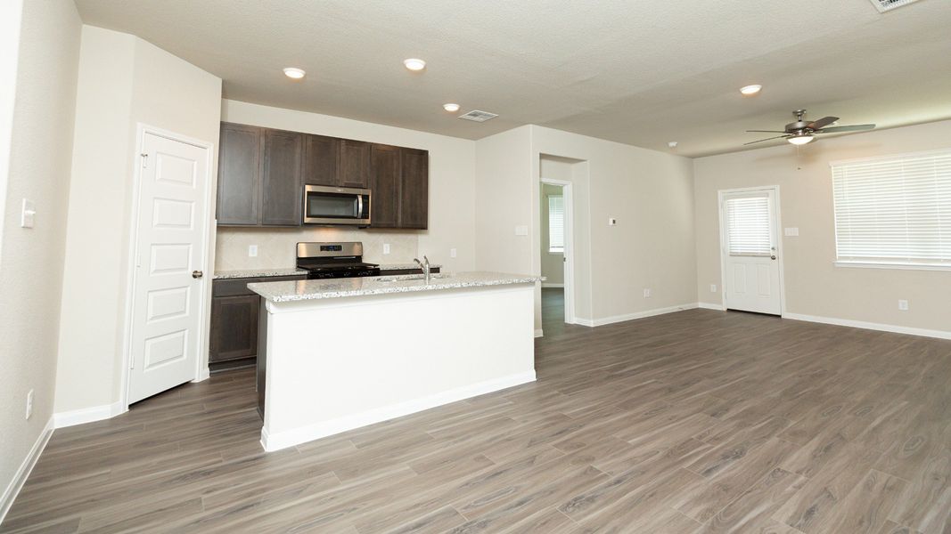 Dining Area to Kitchen