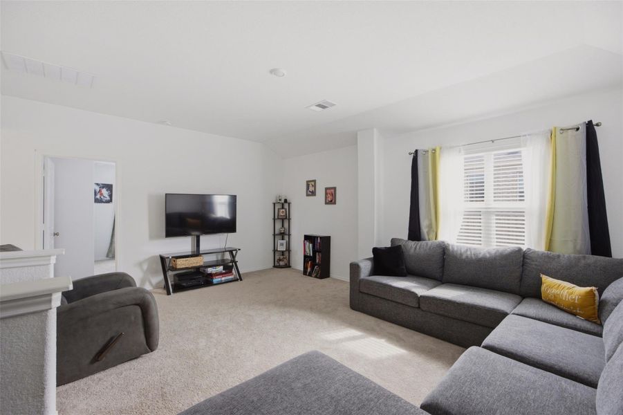 Furnished interior view inside a new home in , Georgetown (Image 25).