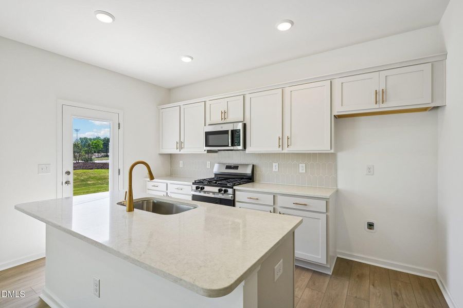 14-web-or-mls-Mirth Ct-S1905-014