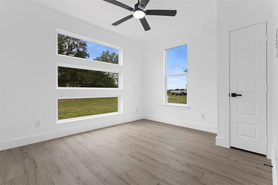 Spacious, unfurnished interior of a new home in , Emory (Image 26).
