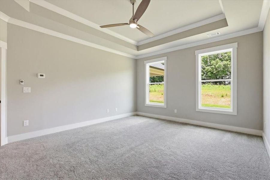 Spacious, unfurnished interior of a new home in , Statham (Image 38).
