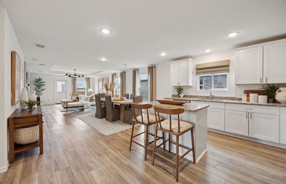 Furnished interior view inside a new home in Elizabeth Creek, Fort Worth (Image 13).