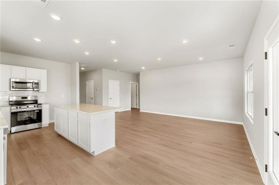 Image 40 of a home in .