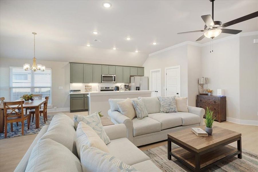 Furnished interior view inside a new home in Washington Meadows, Sherman (Image 13).
