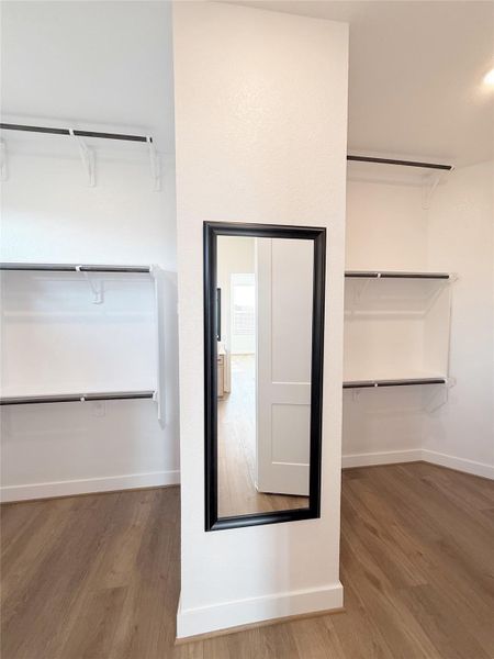 Image 41 of a home in Briarley.