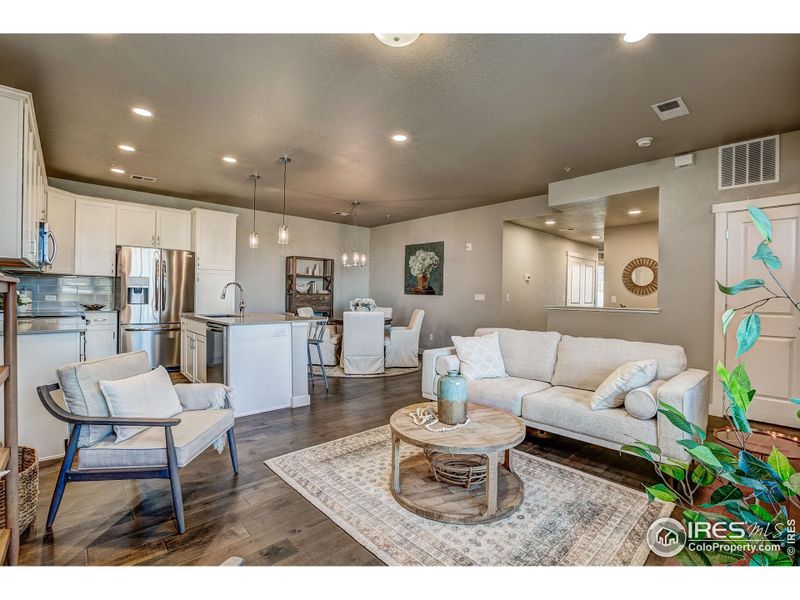 Furnished interior view inside a new home in The Lakes at Centerra - Discovery, Loveland (Image 11).