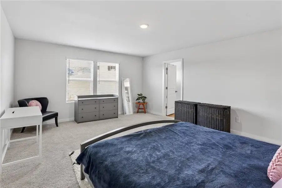 Furnished interior view inside a new home in Parkview Estates, Atlanta (Image 5).