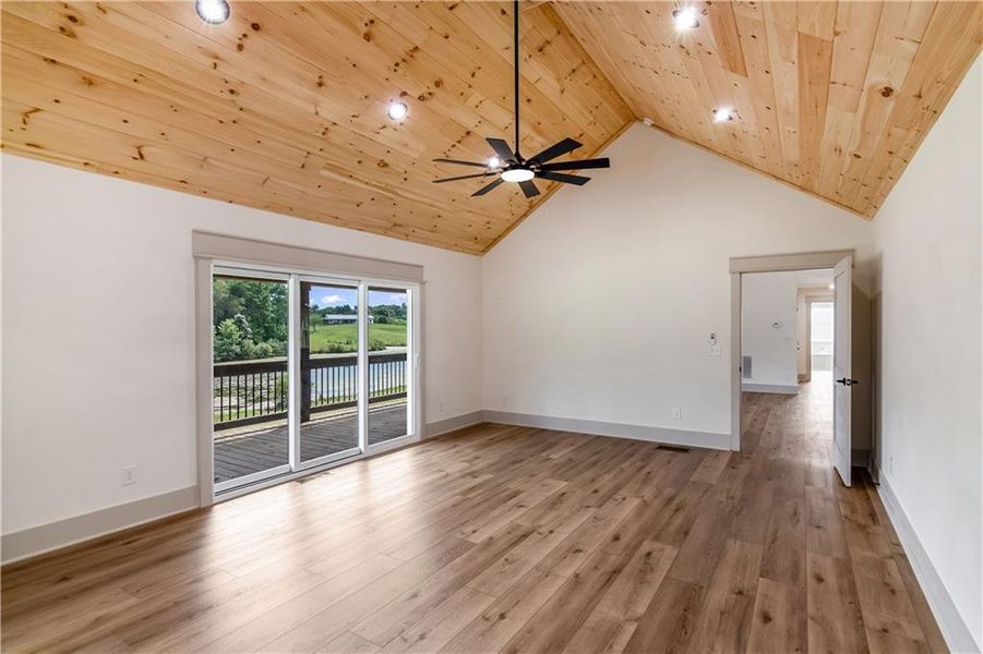Spacious, unfurnished interior of a new home in , Ranger (Image 45).