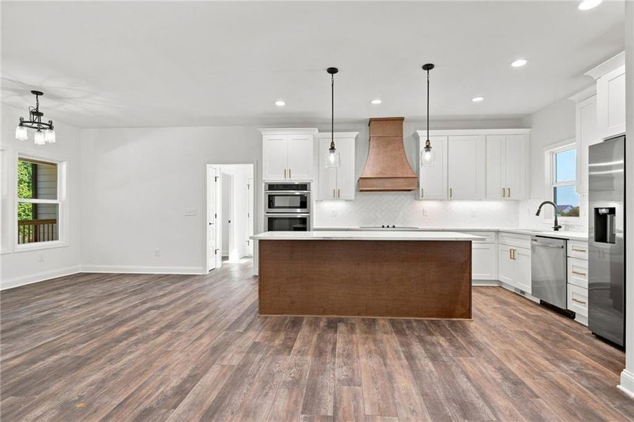 Furnished interior view inside a new home in , Cedartown (Image 13).