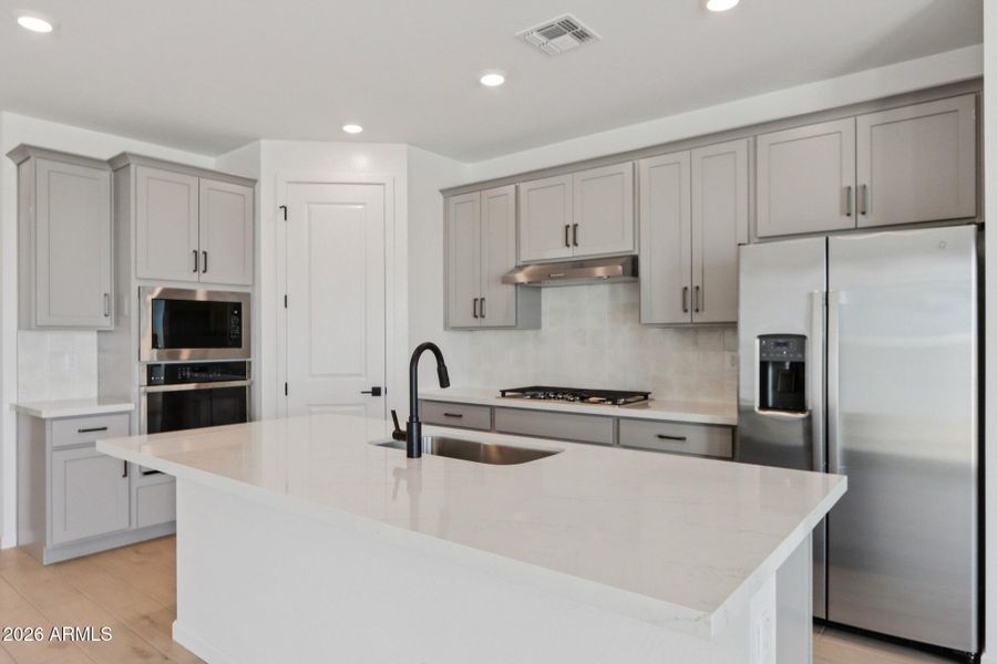 6-web-or-mls-N 162nd Dr-S1103-013 6-web-or-mls-N 162nd Dr-S1103-013