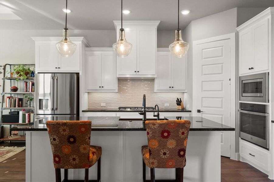 Furnished interior view inside a new home in , Fort Worth (Image 25). Furnished interior view inside a new home in , Fort Worth (Image 25).