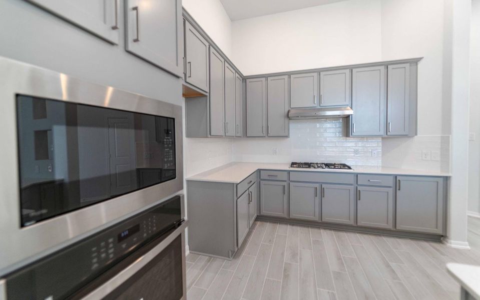 Image 13 of a home in River Ranch Meadows. Image 13 of a home in River Ranch Meadows.