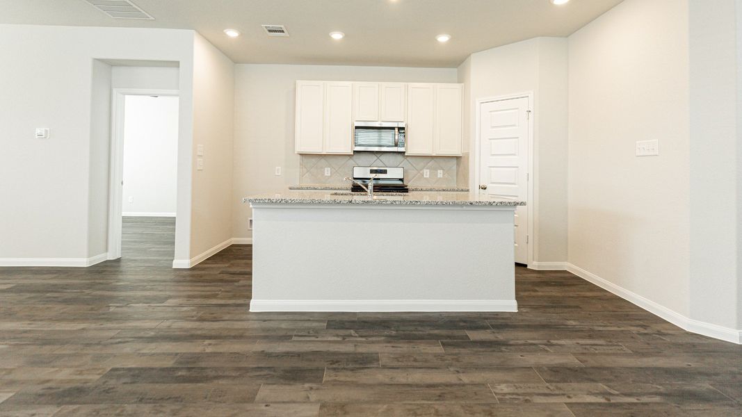 Dining Area to Kitchen