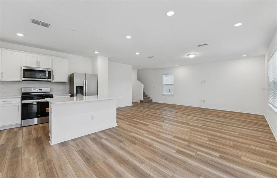 Spacious, unfurnished interior of a new home in Spencer Glen, Riverview (Image 20).