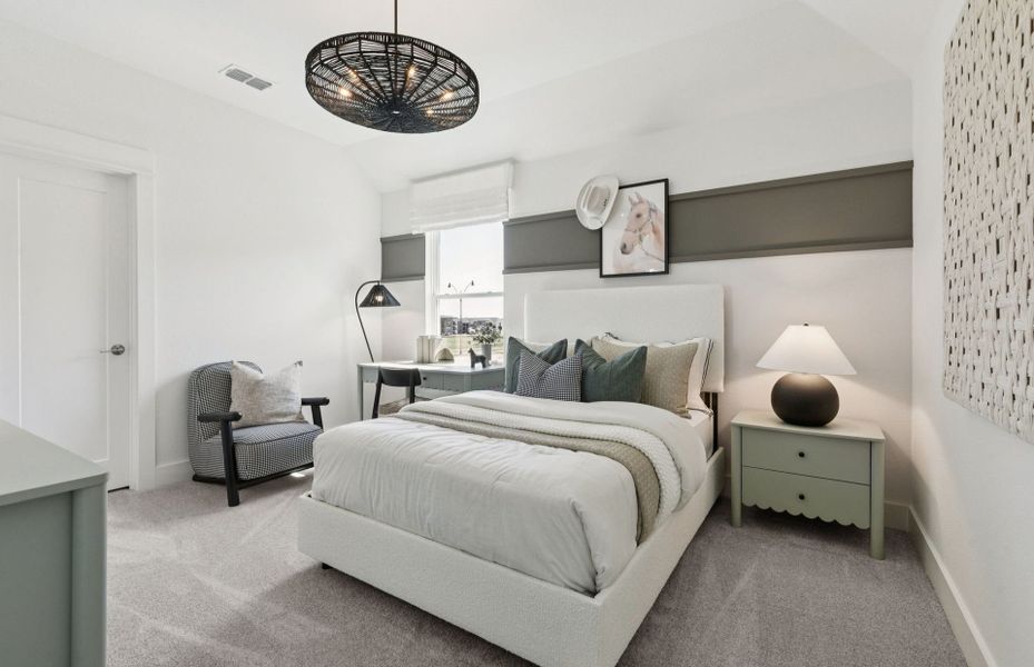 Representative furnished interior of a home built from the Lexington by Pulte Homes in Whitewing Trails, Princeton (Image 16).