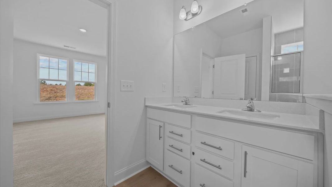 DRB Homes Freesia Primary Bathroom DRB Homes Freesia Primary Bathroom
