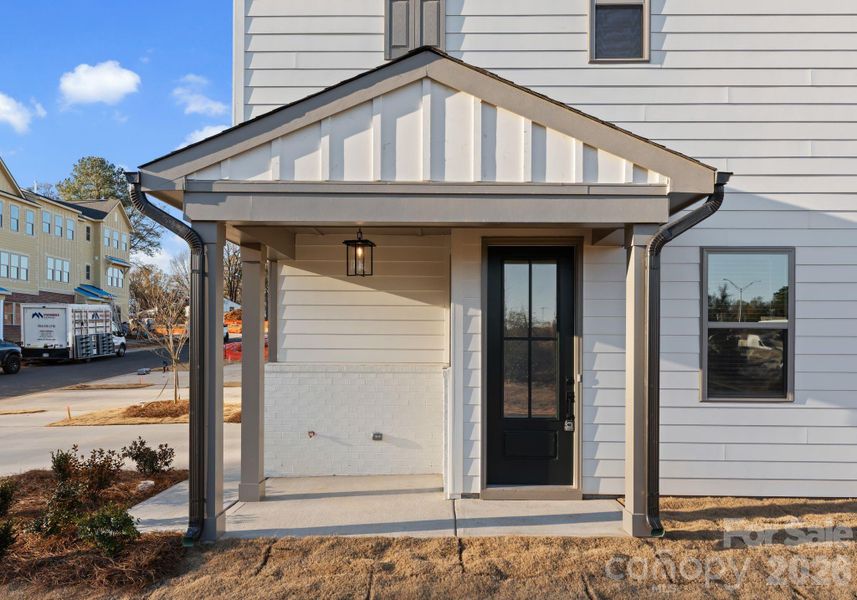 Photo is of Model Home, Finishes May Vary Photo is of Model Home, Finishes May Vary