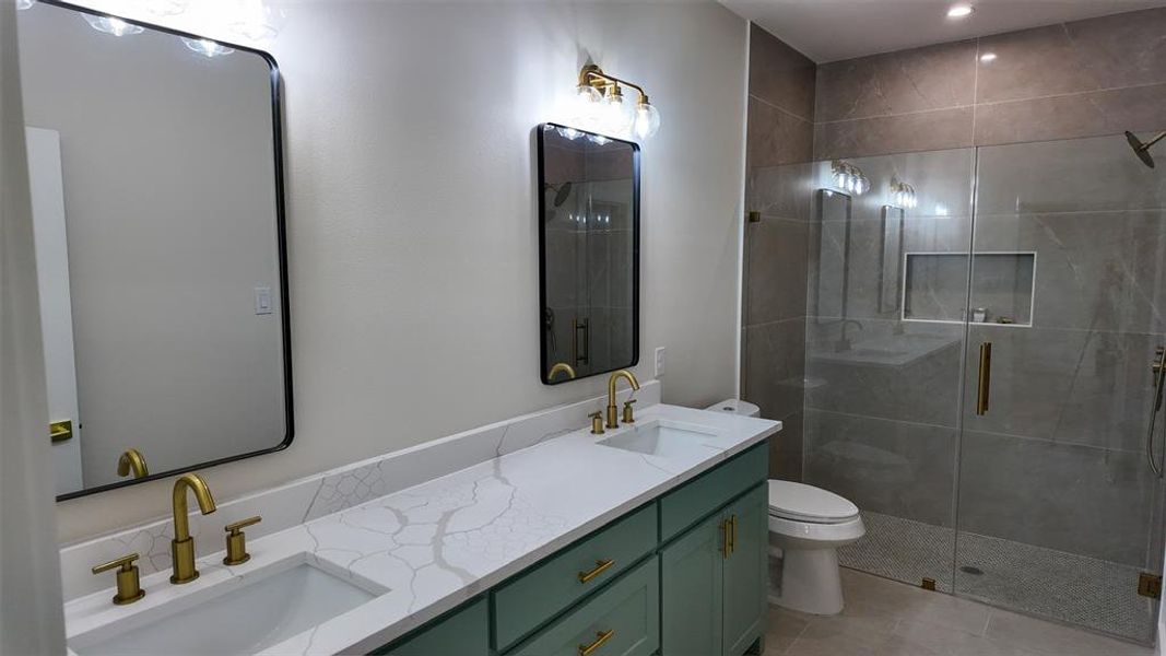 Furnished interior view inside a new home in , Lewisville (Image 10). Furnished interior view inside a new home in , Lewisville (Image 10).