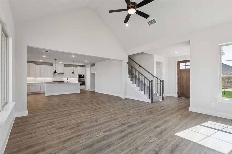 Spacious, unfurnished interior of a new home in Ellis Ranch Estates, Waxahachie (Image 25). Spacious, unfurnished interior of a new home in Ellis Ranch Estates, Waxahachie (Image 25).