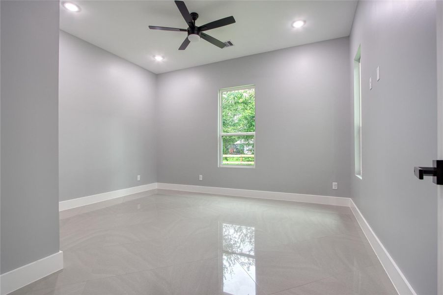 Spacious, unfurnished interior of a new home in , Plantersville (Image 30).