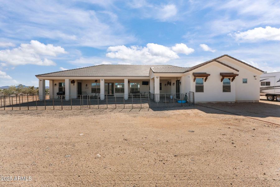 48-web-or-mls-DSC09346 48-web-or-mls-DSC09346