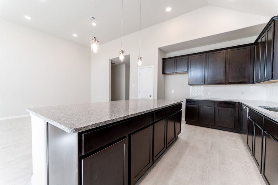 Furnished interior view inside a new home in Canterra Creek, Rosharon (Image 6).