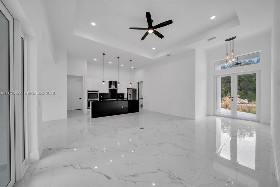 Spacious, unfurnished interior of a new home in , Lehigh Acres (Image 35).