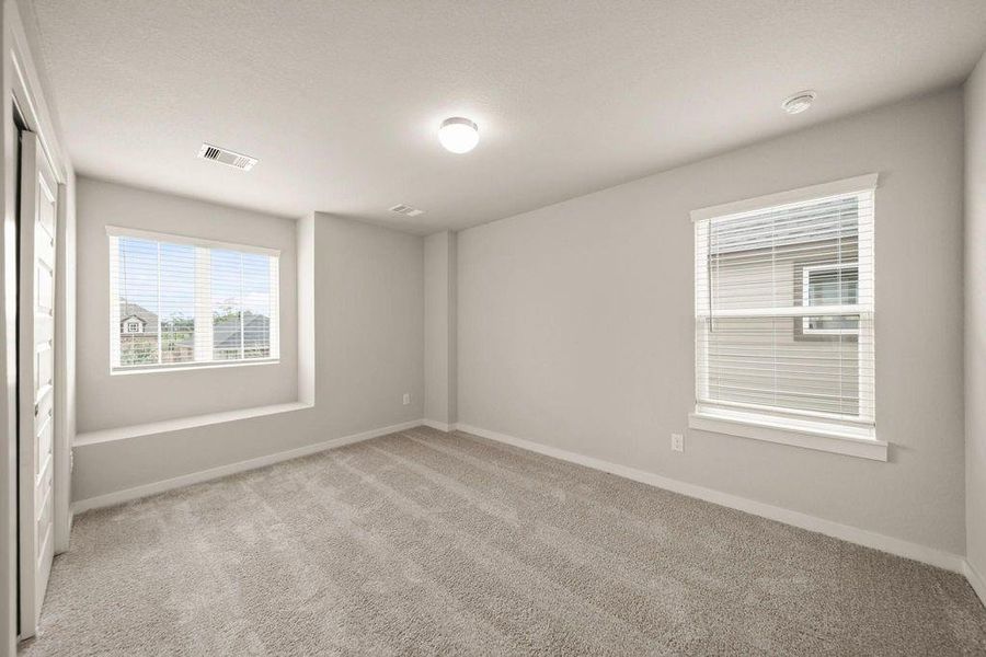 Spacious, unfurnished interior of a new home in Barton Creek Ranch, Conroe (Image 25). Spacious, unfurnished interior of a new home in Barton Creek Ranch, Conroe (Image 25).