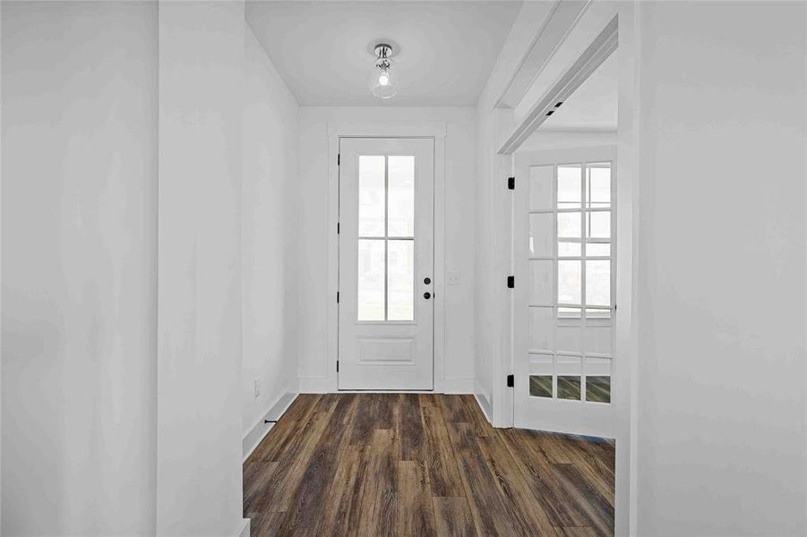 Spacious, unfurnished interior of a new home in Heartland, Heartland (Image 19). Spacious, unfurnished interior of a new home in Heartland, Heartland (Image 19).