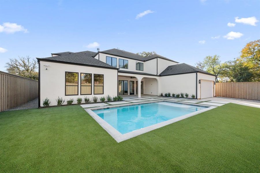 5 bedrooms and 5 full bathroom. 5 bedrooms and 5 full bathroom.