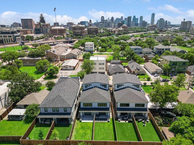 Birds eye view of property