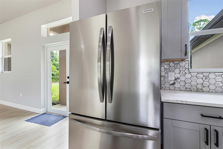 Close-up of interior finishes inside a home in , North Port (Image 19). Close-up of interior finishes inside a home in , North Port (Image 19).