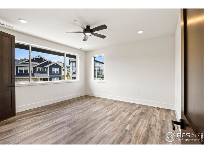 Ceiling fans in each bedroom!