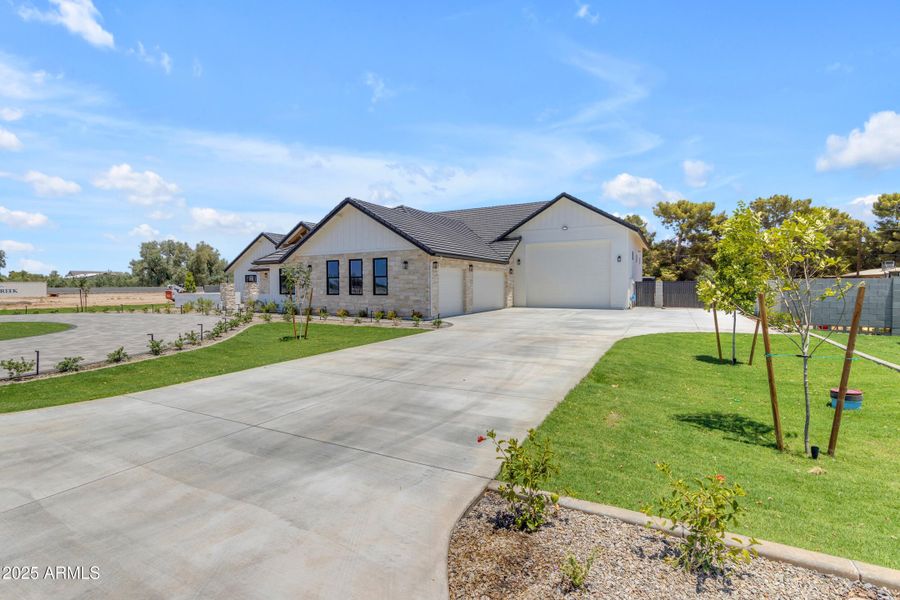 1_0268_a4m_cloud creek